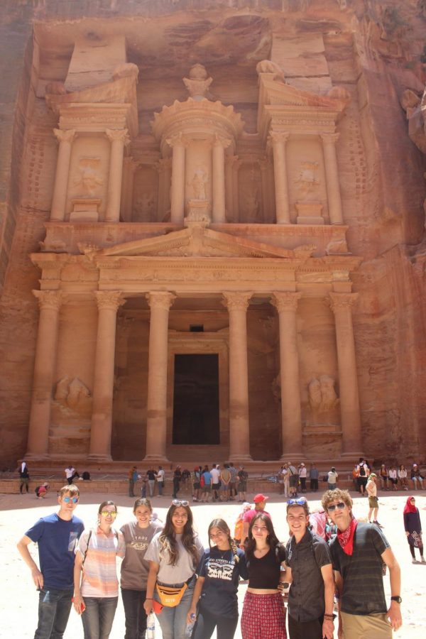 Eight students from the Arabic program visited iconic Jordanian landmarks
like Petra, a UNESCO World Heritage site. 
